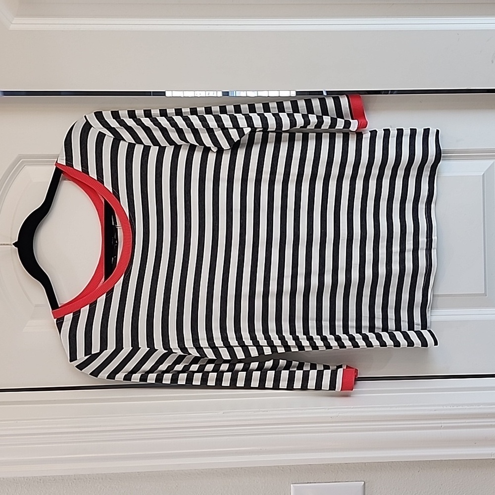 Tart striped top with color pop